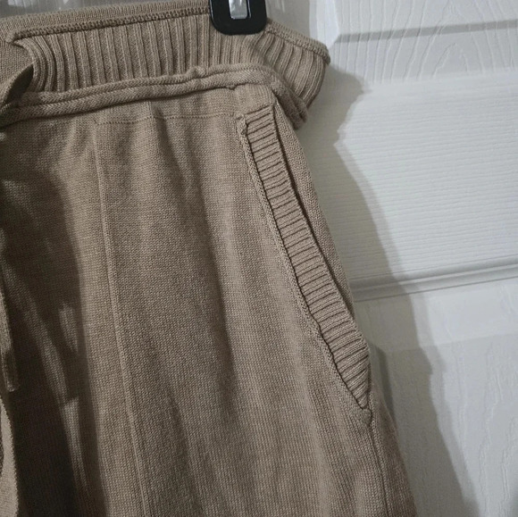 MOD REF The Reni Pants, Tan/Camel Sweater Knit Joggers, Elastic Waist, EUC! - Picture 6 of 11